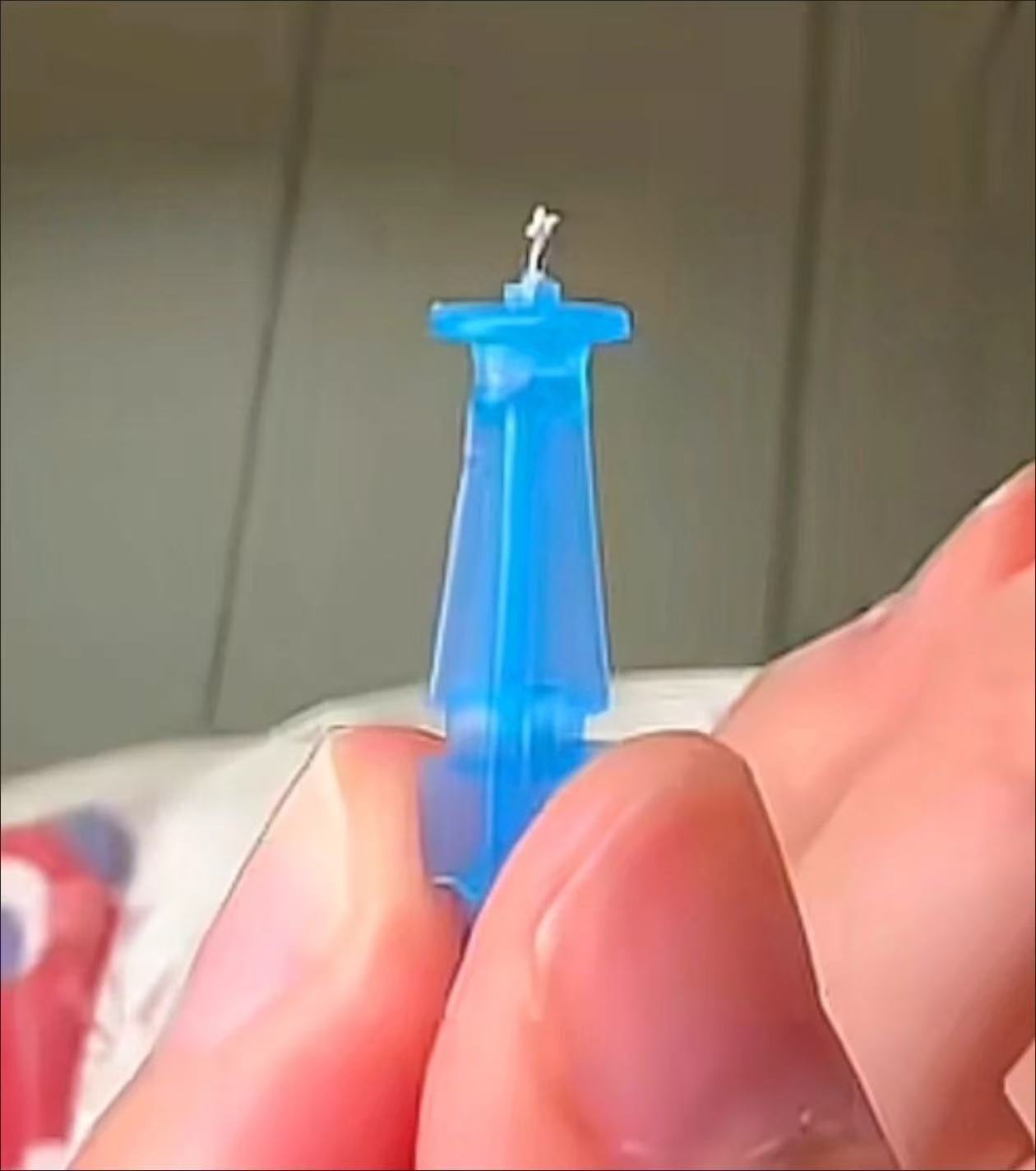 Single-use acne needle (alcohol + iodophor wipes included)