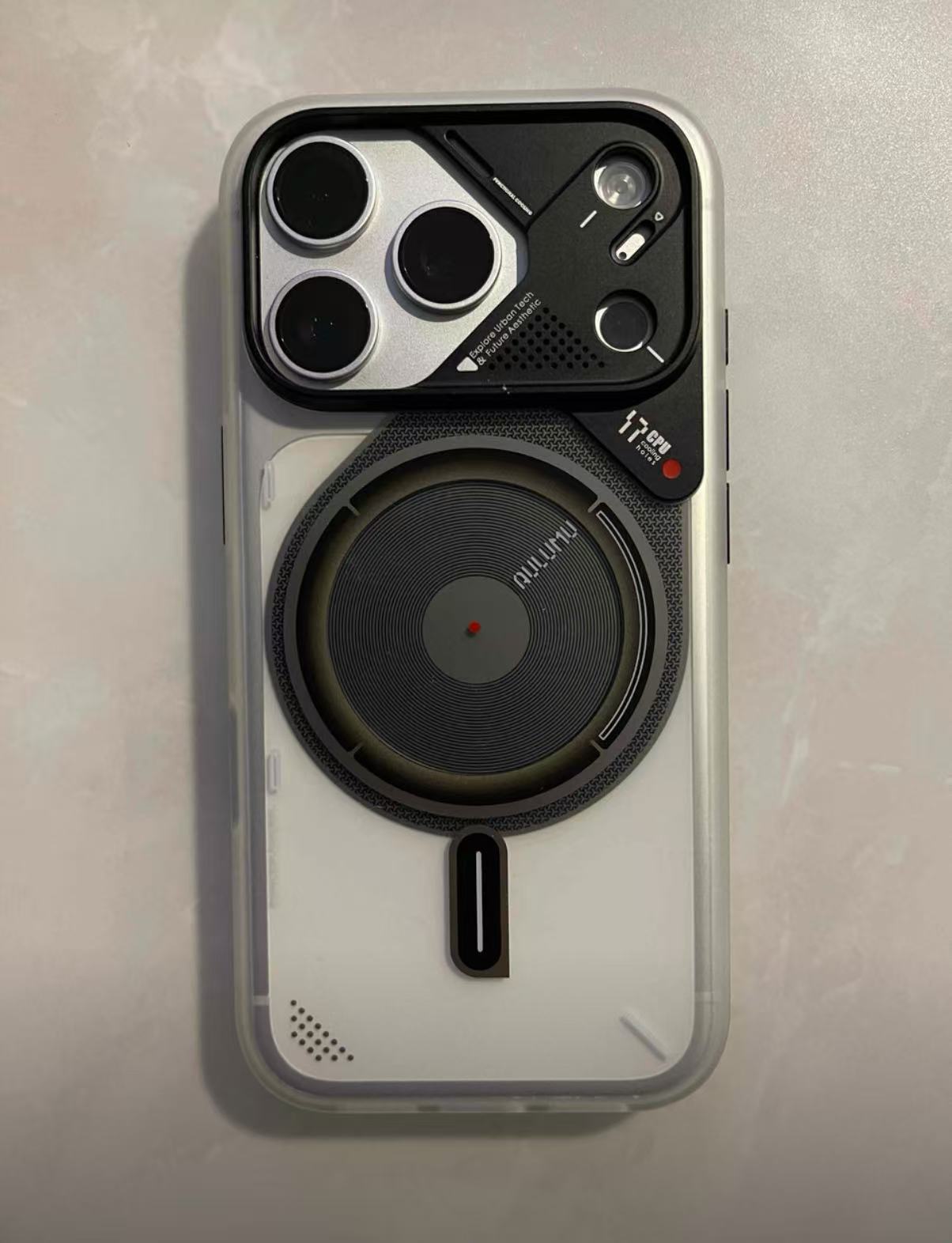 CoolHyper Superconducting Heat Dissipation Magnetic Phone Case