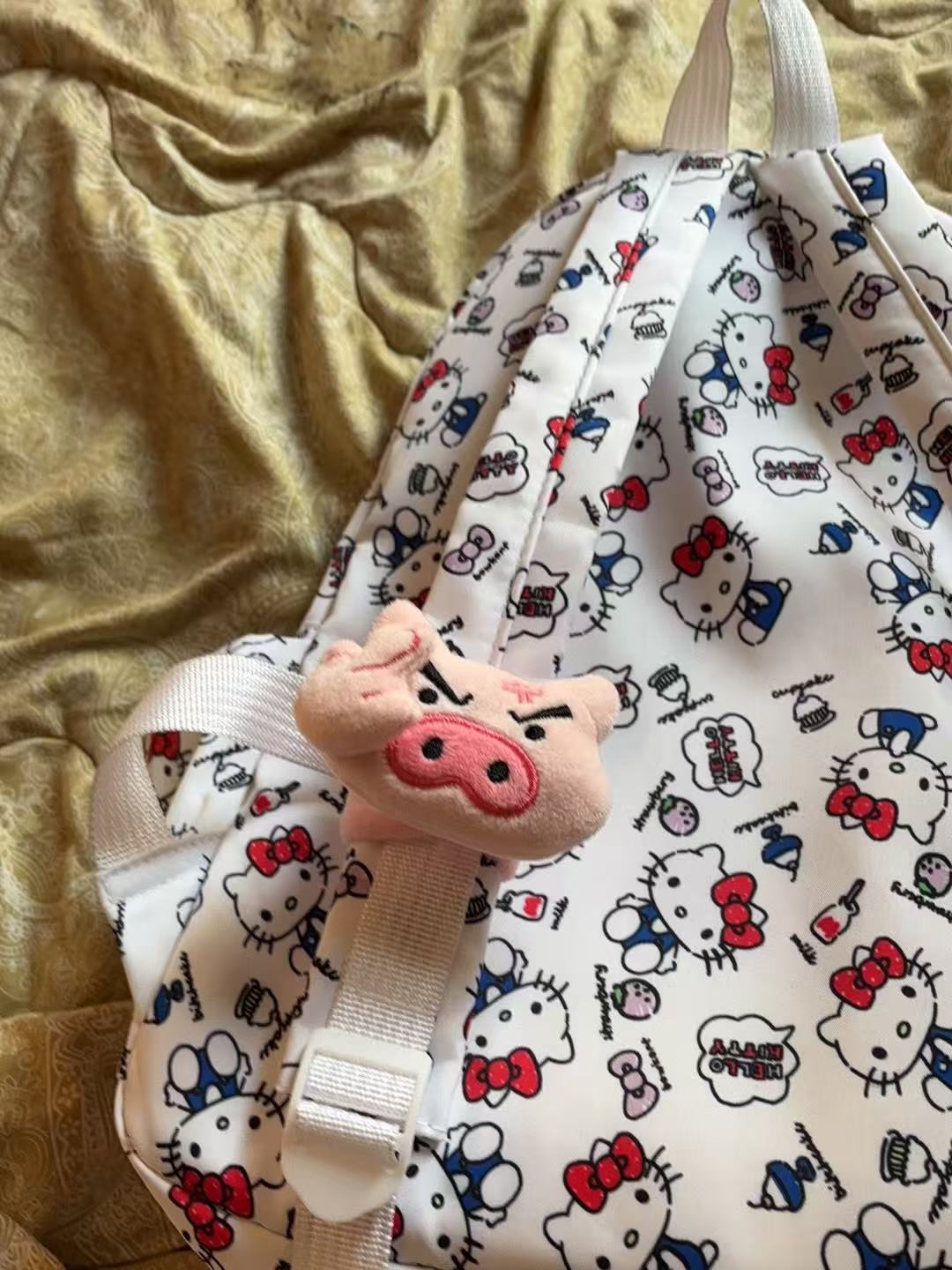 （素質豬🐷）憤怒中指小豬毛絨掛件