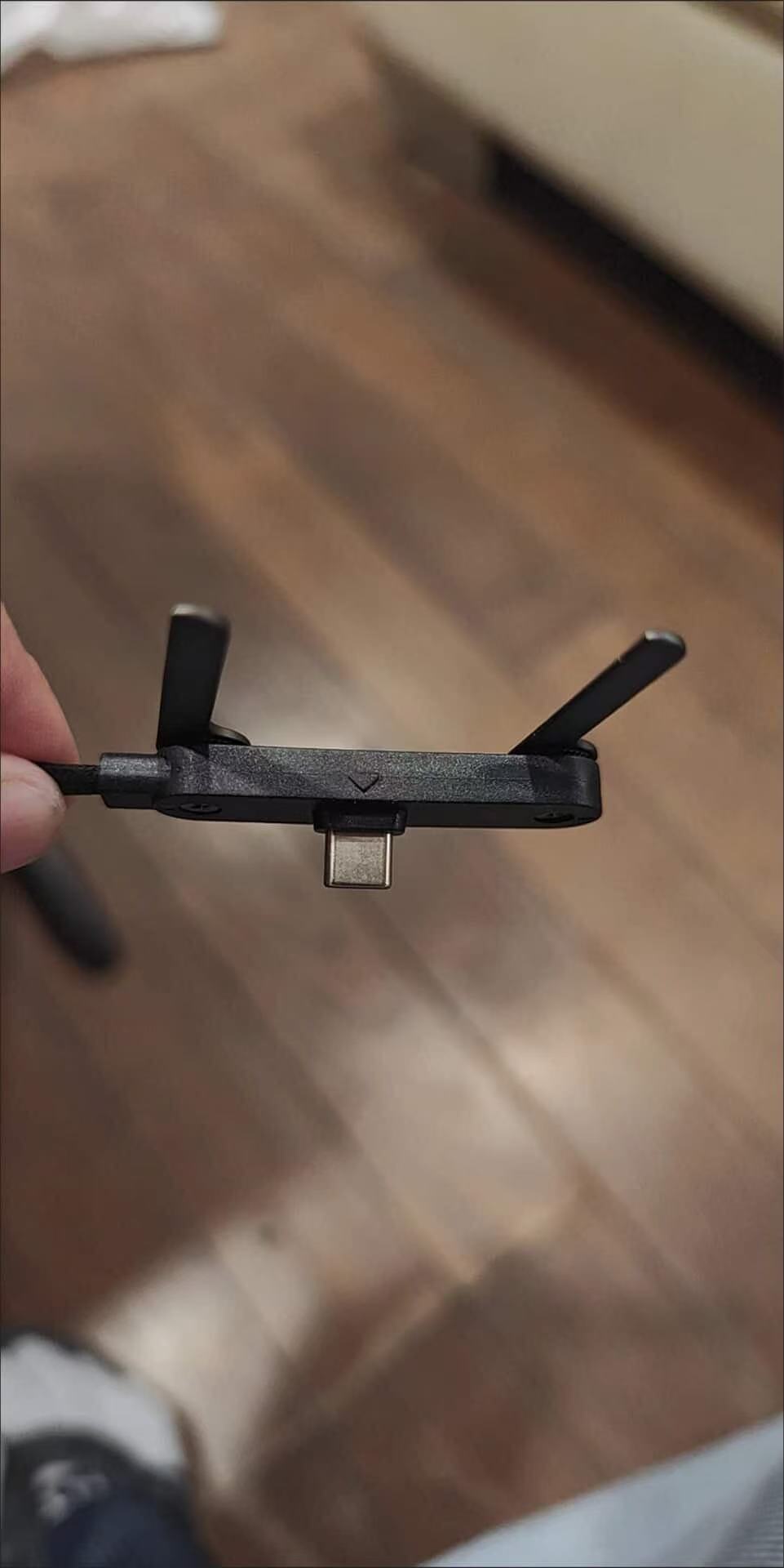 240W 折疊手機數據線支架