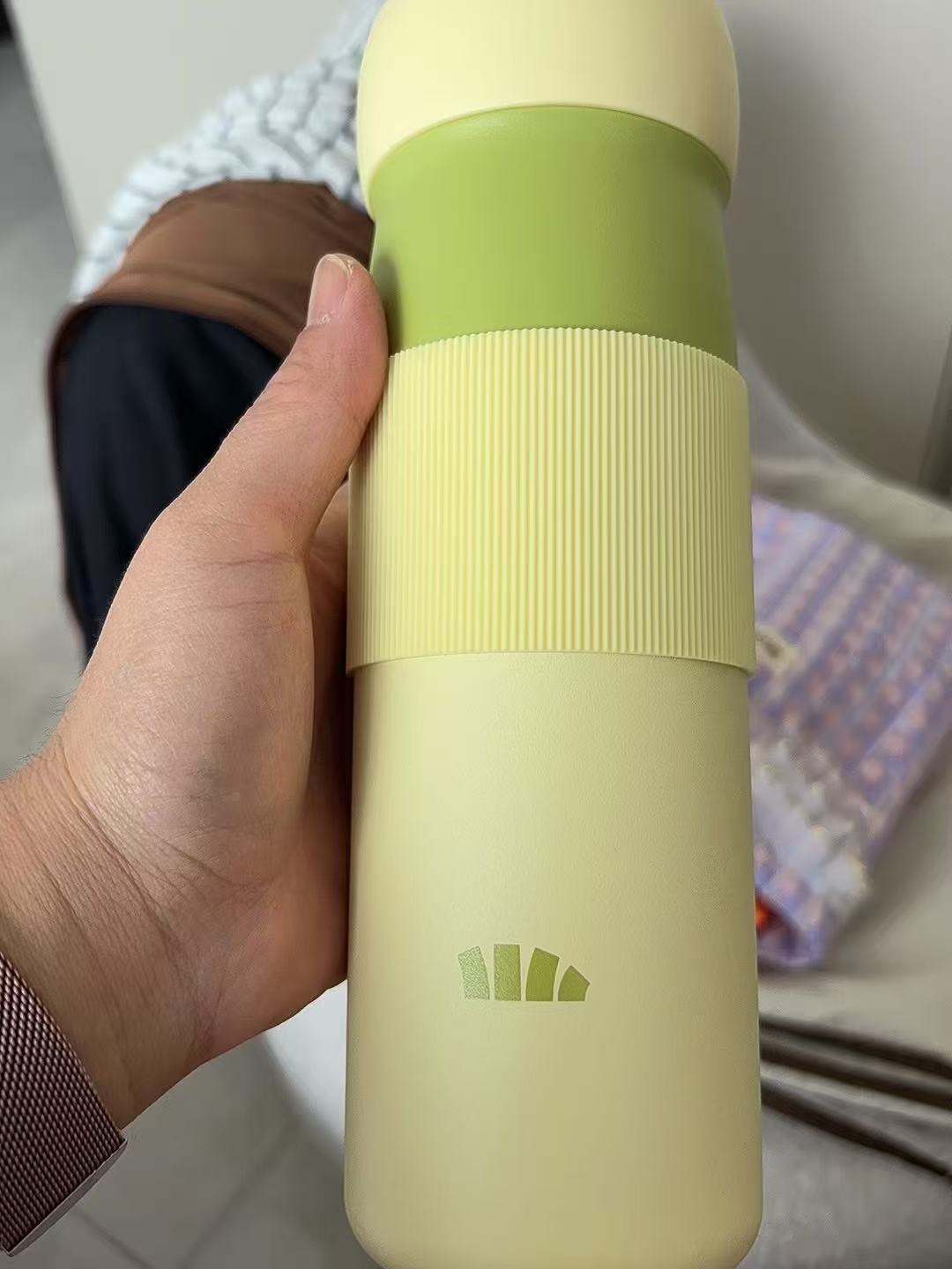 LC002戶外運動雙倉降溫保溫杯
