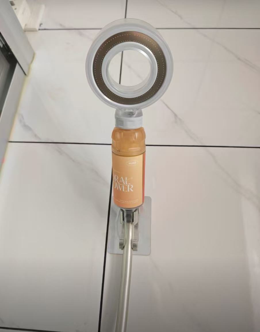 Space Ring VC Filtered High-Pressure Aromatherapy Shower Head