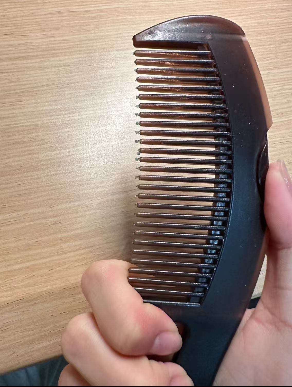 (Breath Energy Comb 🪮) Deep Cleansing Anti-Dandruff Massage Comb for Hair Follicle Removal and Anti-Hair Loss, Leave-in Home Use Comb